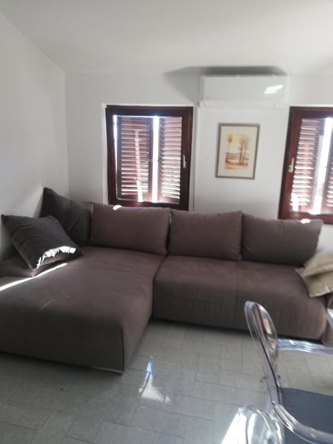 Apartmani Bono Primošten Екстериор снимка
