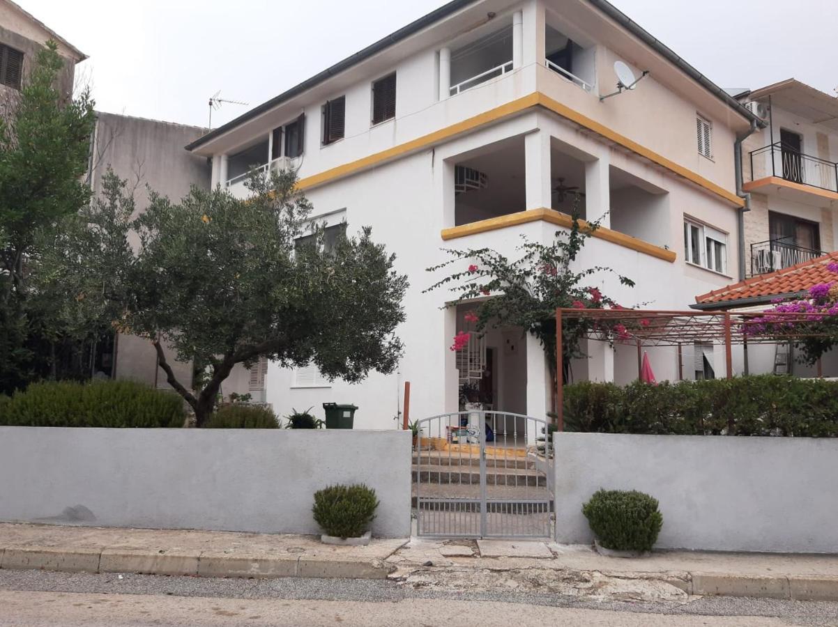 Apartmani Bono Primošten Екстериор снимка